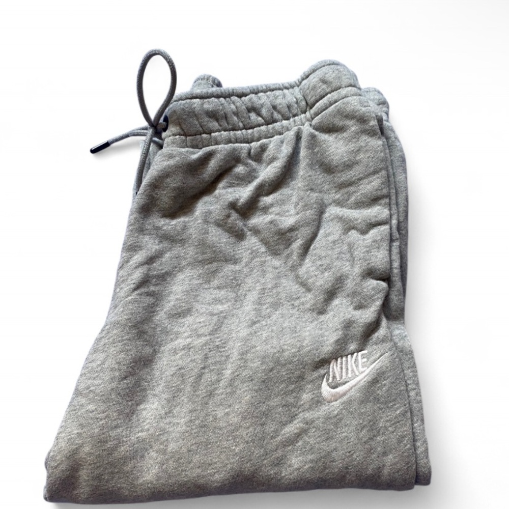 Nike Heather Gray Joggers